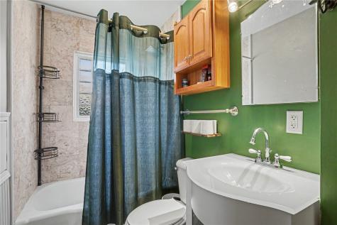 1600 L Street SW Cedar Rapids IA 52404