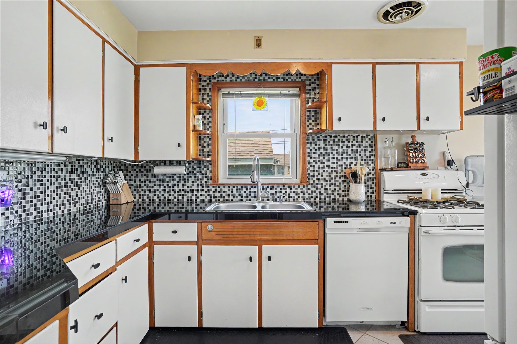1600 L Street SW Cedar Rapids IA 52404