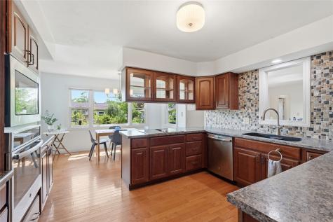 3051 28th Avenue Marion IA 52302