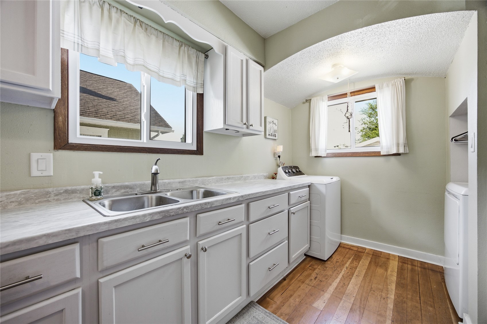 128 17th Street SW Cedar Rapids IA 52404