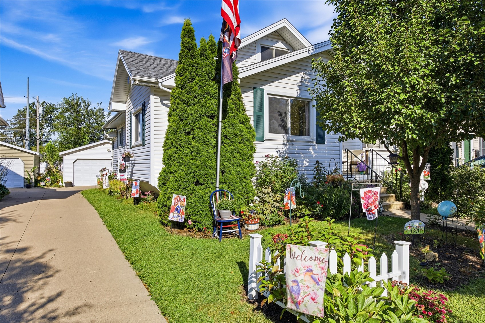128 17th Street SW Cedar Rapids IA 52404