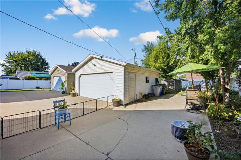 128 17th Street SW Cedar Rapids IA 52404
