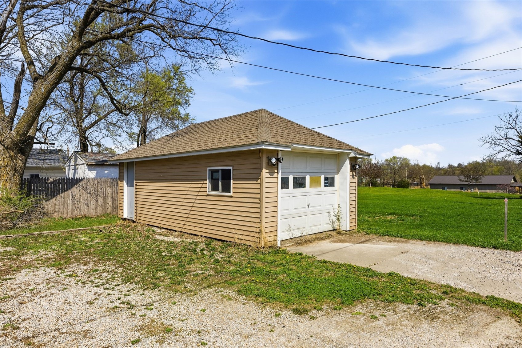 411 Johnson Toddville IA 52341
