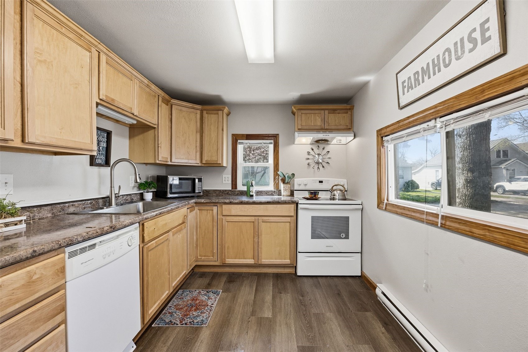 411 Johnson Toddville IA 52341