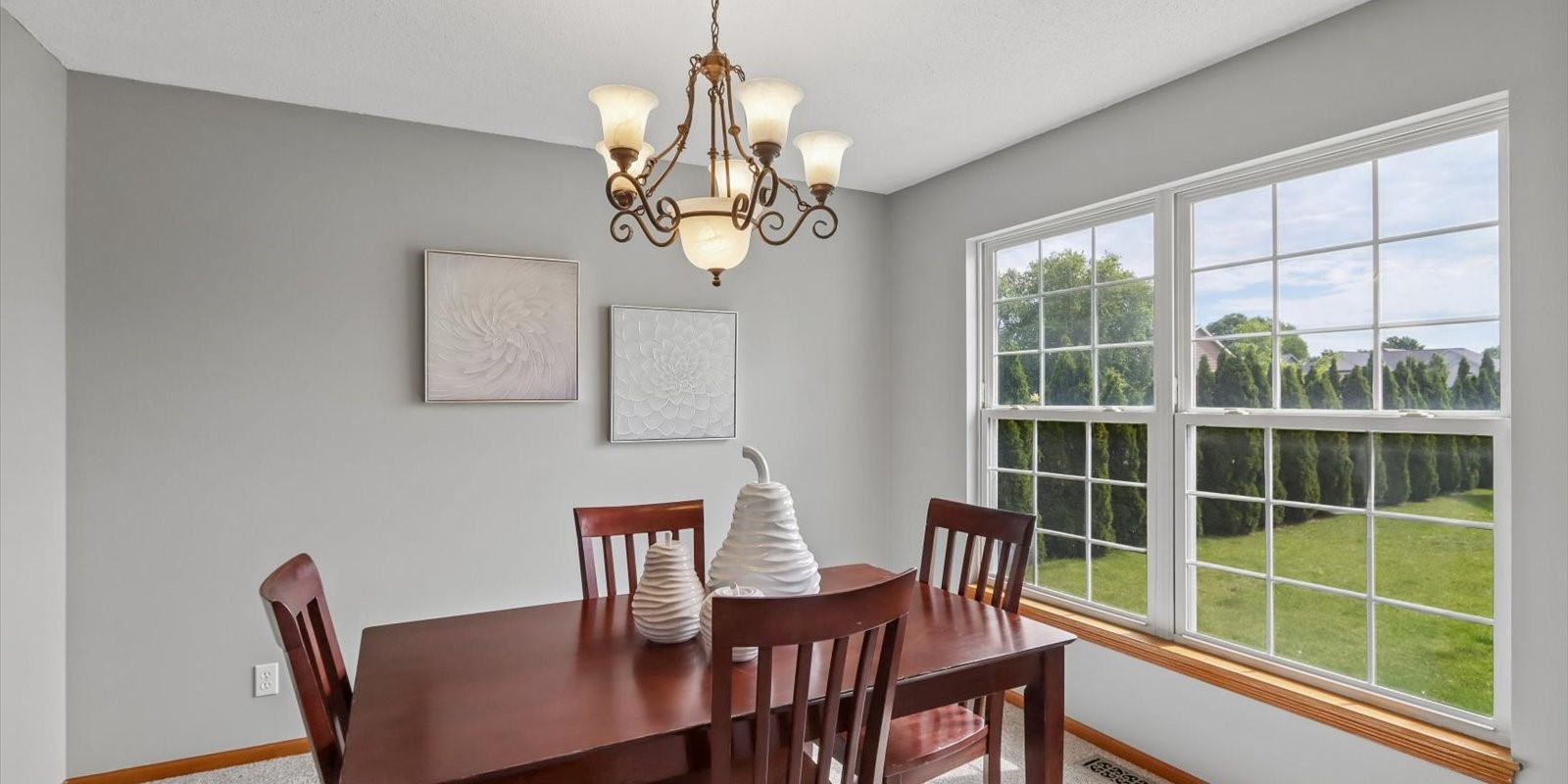 105 17th Avenue Court Hiawatha IA 52233