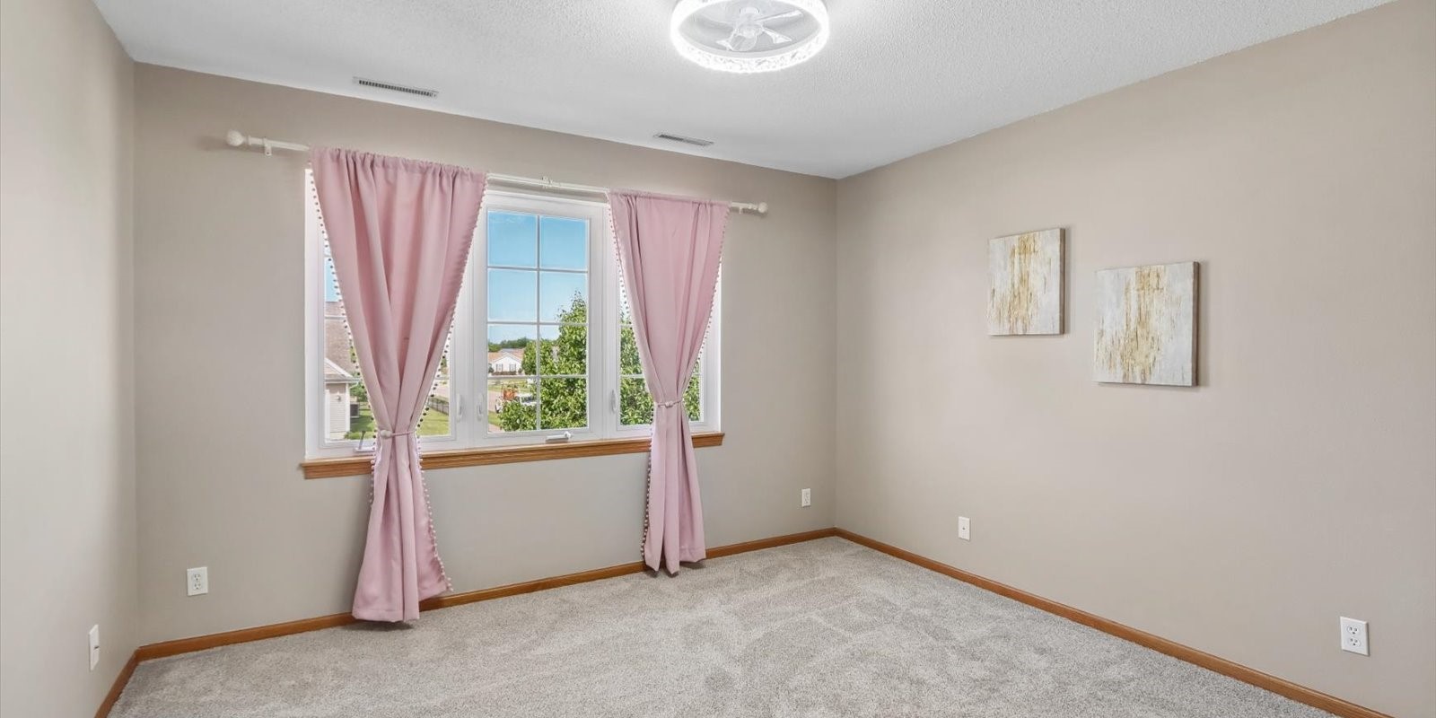 105 17th Avenue Court Hiawatha IA 52233