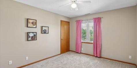 105 17th Avenue Court Hiawatha IA 52233