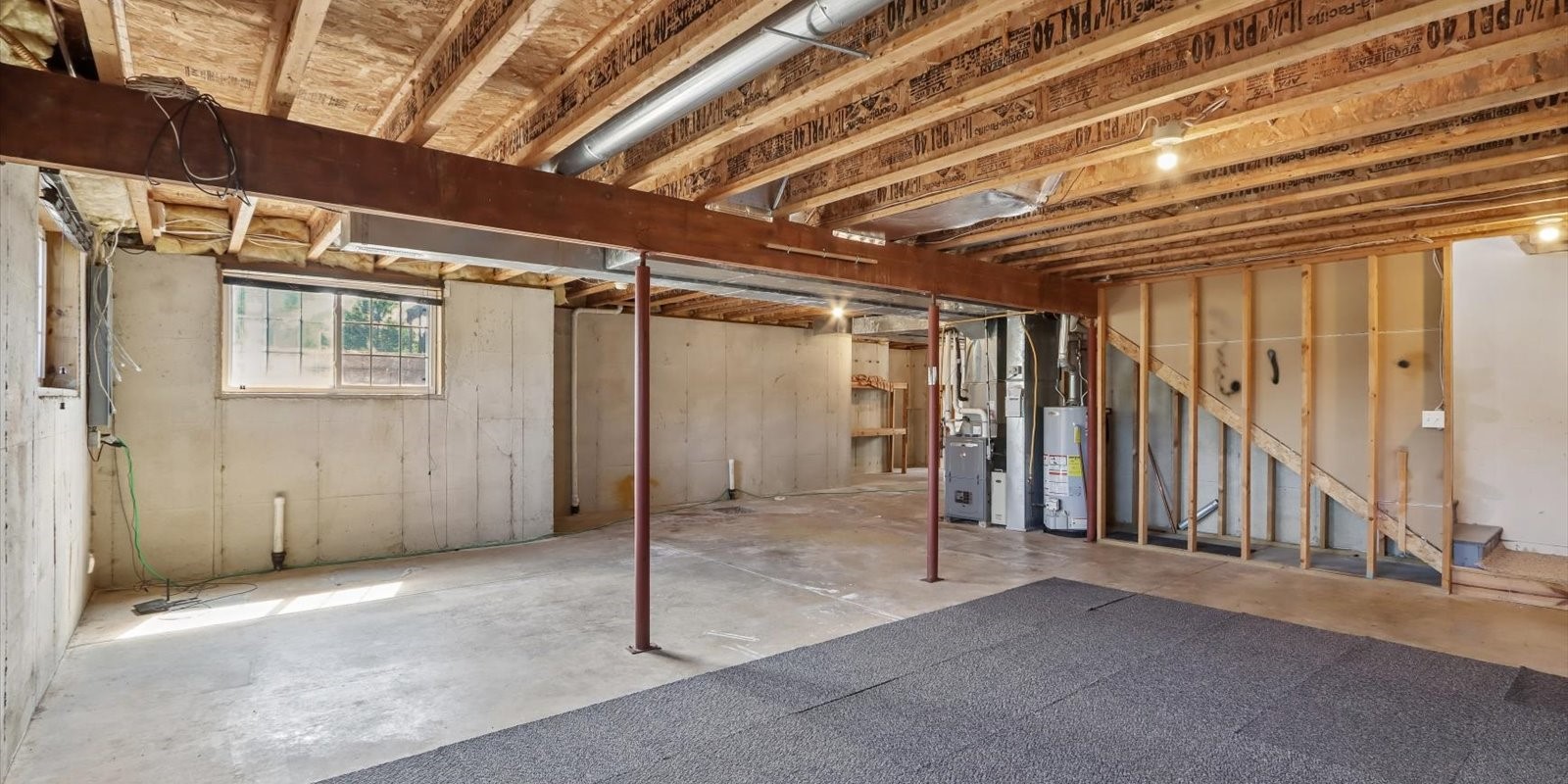 105 17th Avenue Court Hiawatha IA 52233