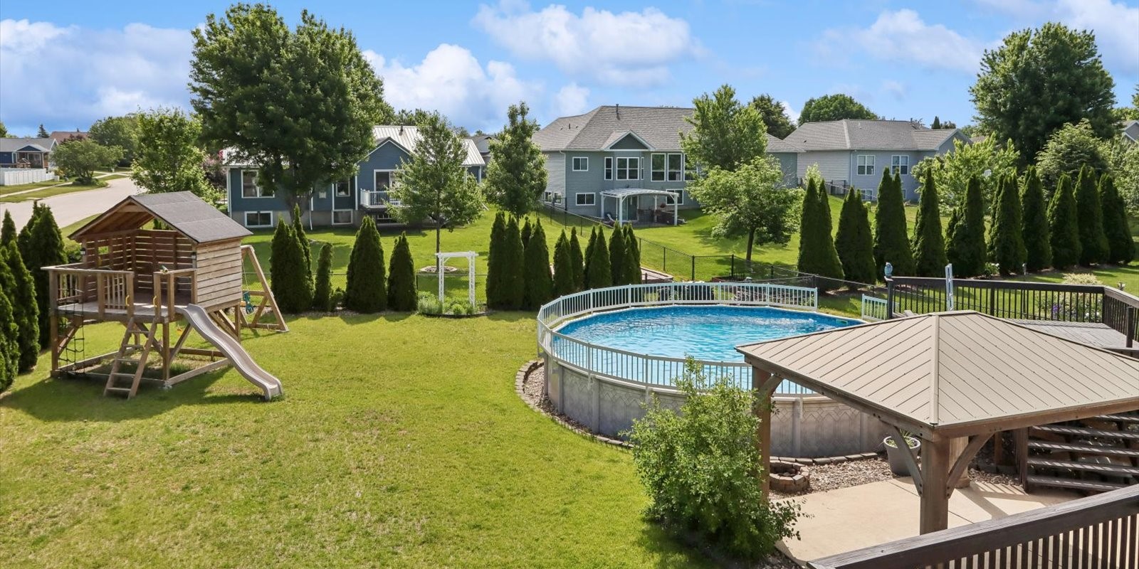 105 17th Avenue Court Hiawatha IA 52233