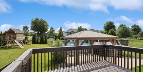 105 17th Avenue Court Hiawatha IA 52233