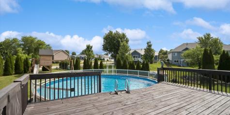 105 17th Avenue Court Hiawatha IA 52233