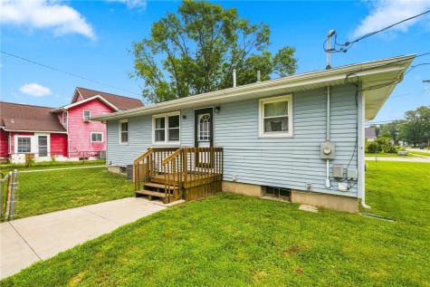 1328 1st Street SW Cedar Rapids IA 52404