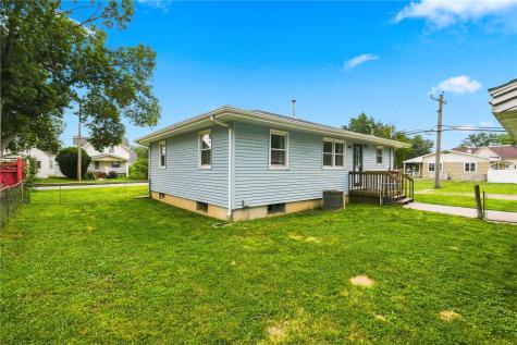 1328 1st Street SW Cedar Rapids IA 52404