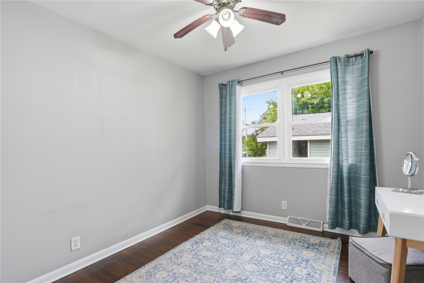 1328 1st Street SW Cedar Rapids IA 52404