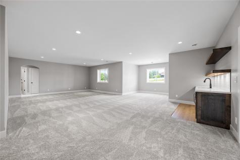 1000 Hampshire Circle Marion IA 52302