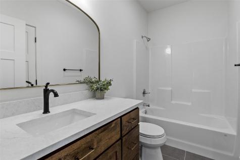 1276 Cedar Springs Drive Marion IA 52302