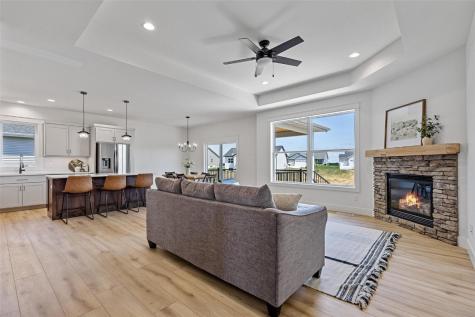 1276 Cedar Springs Drive Marion IA 52302