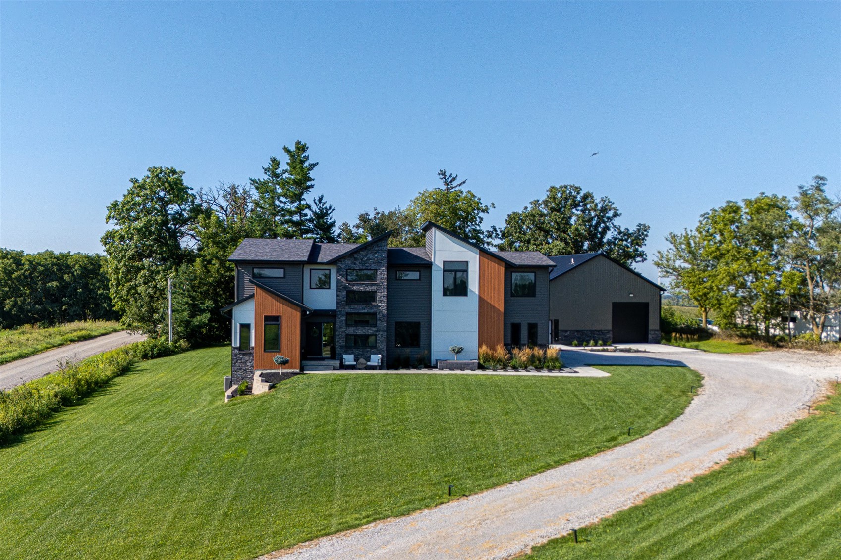 4615 Elynn Lane Solon IA 52333