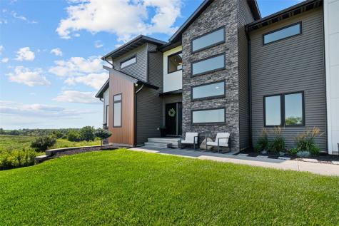 4615 Elynn Lane Solon IA 52333