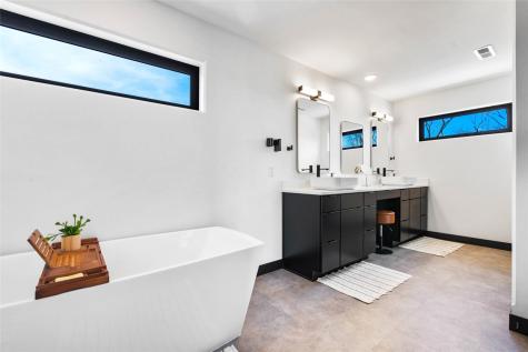 4615 Elynn Lane Solon IA 52333