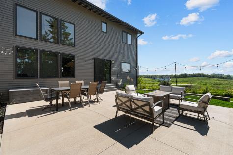 4615 Elynn Lane Solon IA 52333