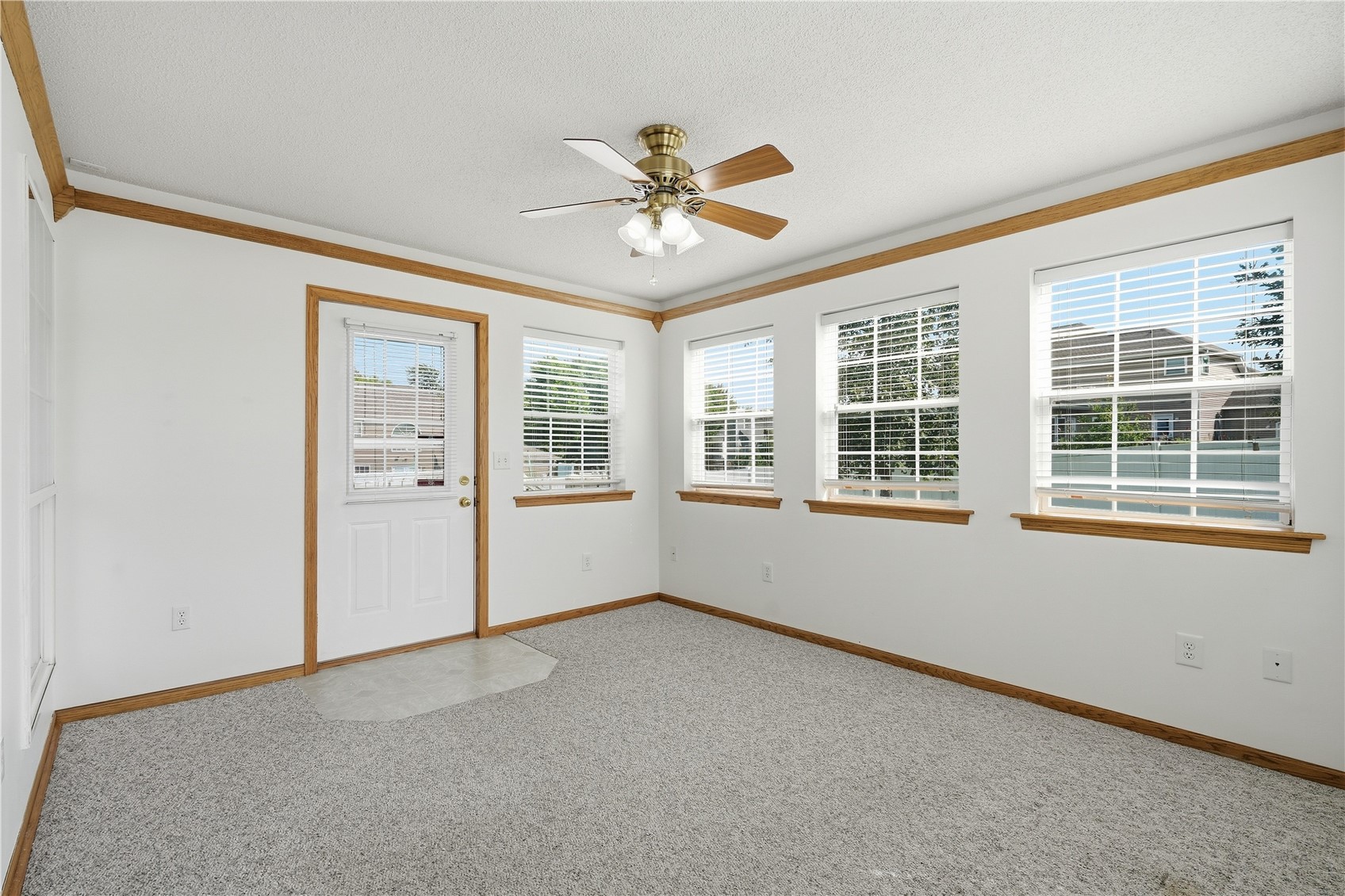 6805 Stone Terrace Drive Cedar Rapids IA 52404