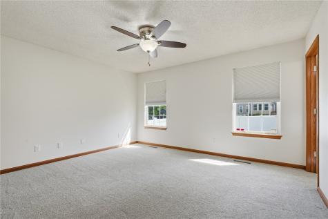 6805 Stone Terrace Drive Cedar Rapids IA 52404