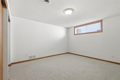 6805 Stone Terrace Drive Cedar Rapids IA 52404