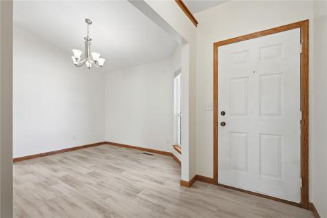 6805 Stone Terrace Drive Cedar Rapids IA 52404
