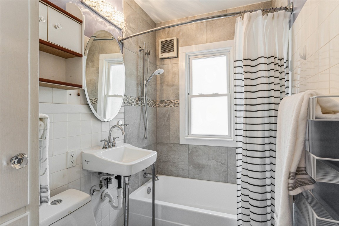 814 17th Street SE Cedar Rapids IA 52403
