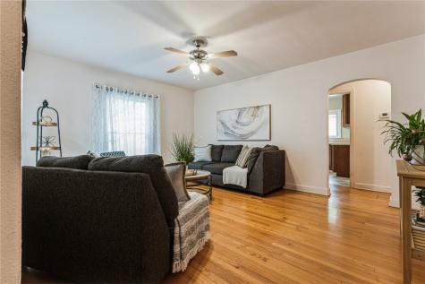 814 17th Street SE Cedar Rapids IA 52403