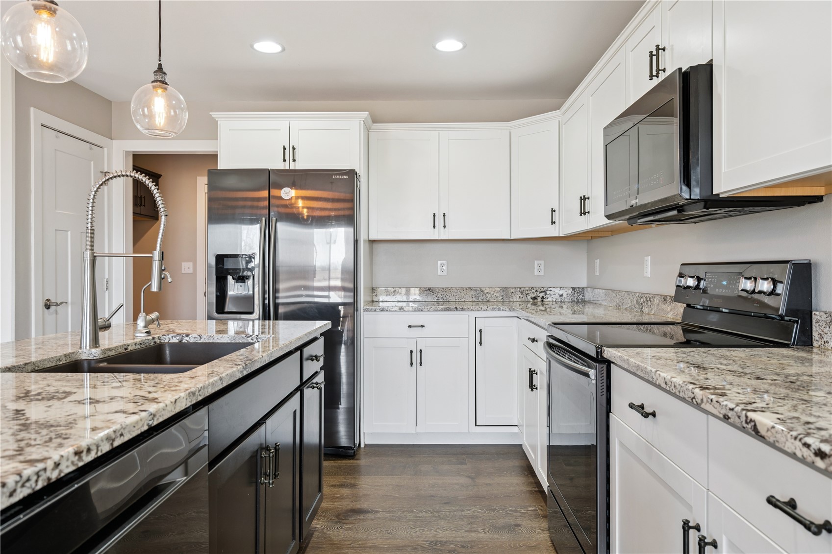 5913 Rock Ridge Drive Marion IA 52302