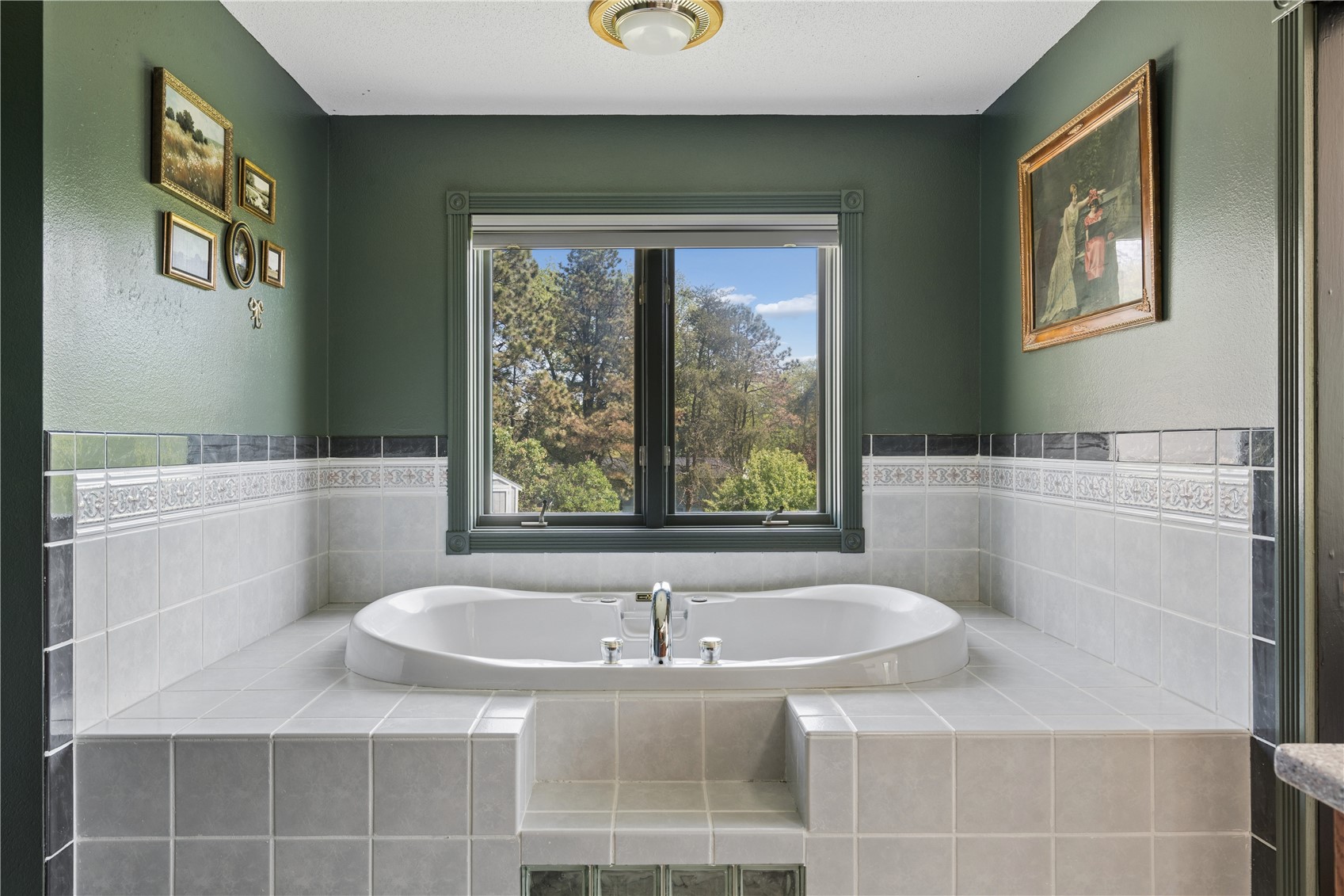 3313 Cedar Hill Drive NE Solon IA 52333