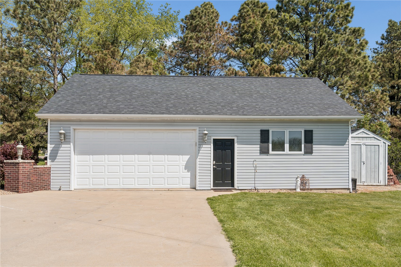 3313 Cedar Hill Drive NE Solon IA 52333