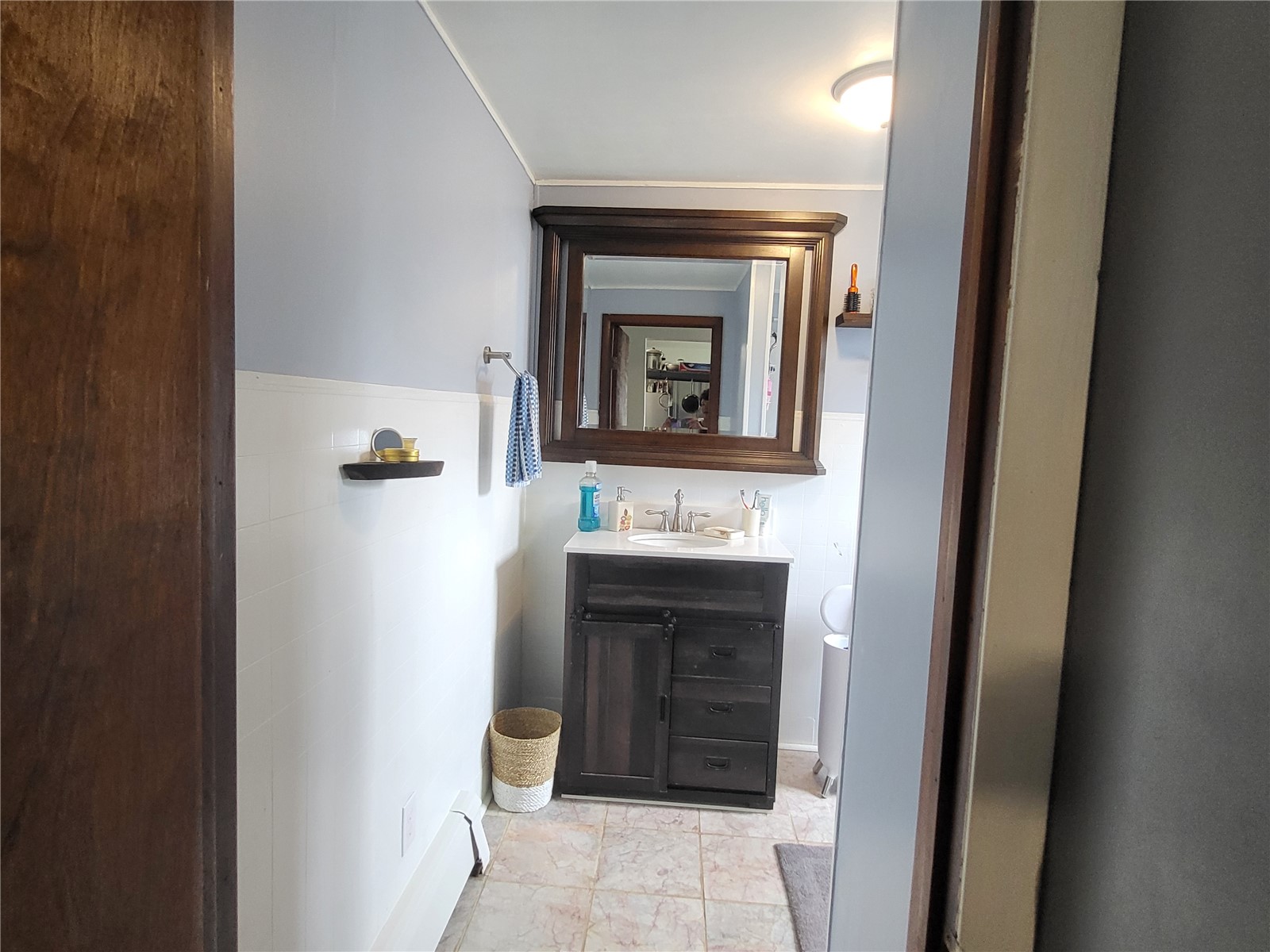 108 E Main Street Prairieburg IA 52219
