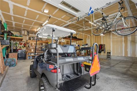 3065 Ridgeview Drive Ely IA 52227