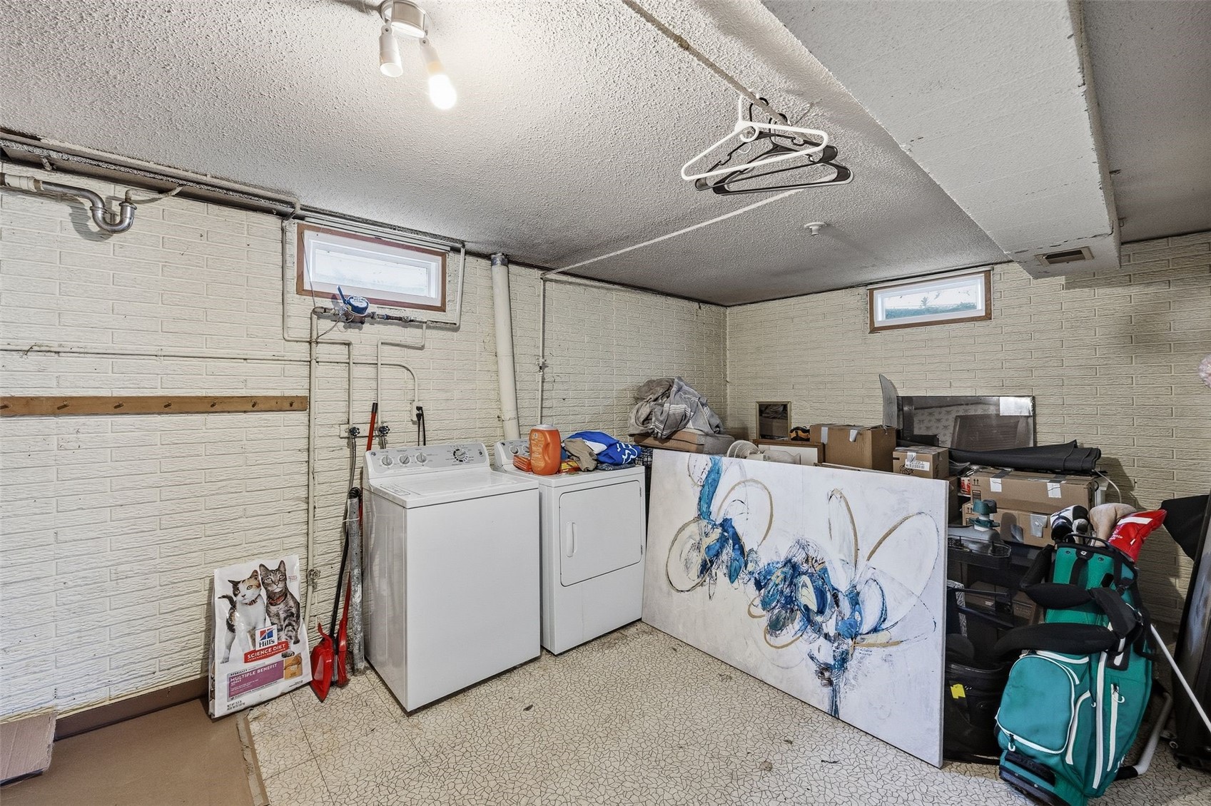 2067 Knollshire Road NE Cedar Rapids IA 52402