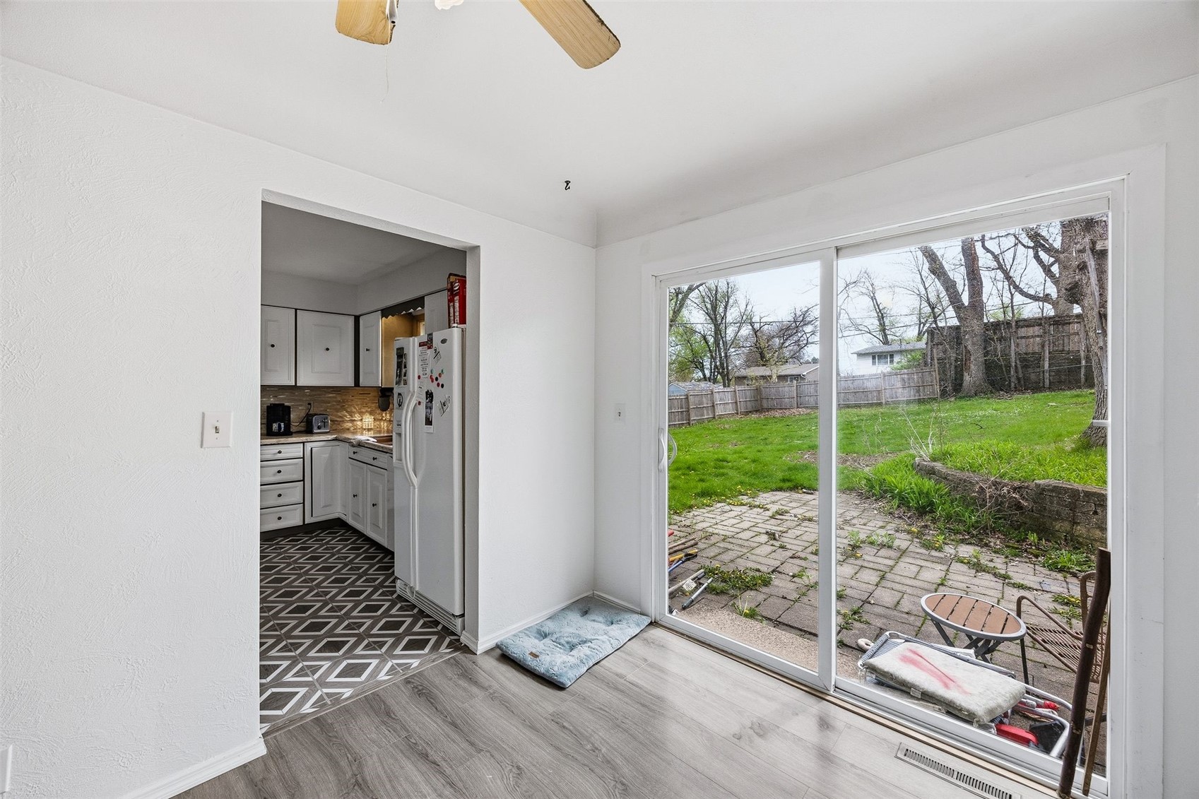 2067 Knollshire Road NE Cedar Rapids IA 52402