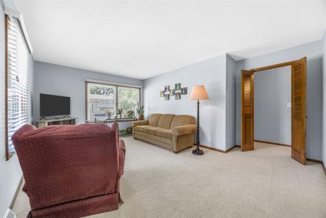 216 Windsor Drive NE Cedar Rapids IA 52402