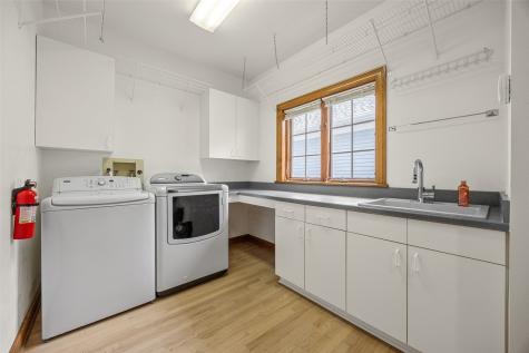 230 Bever Lane SE Cedar Rapids IA 52403