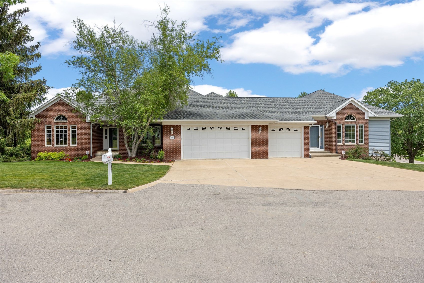 230 Bever Lane SE Cedar Rapids IA 52403