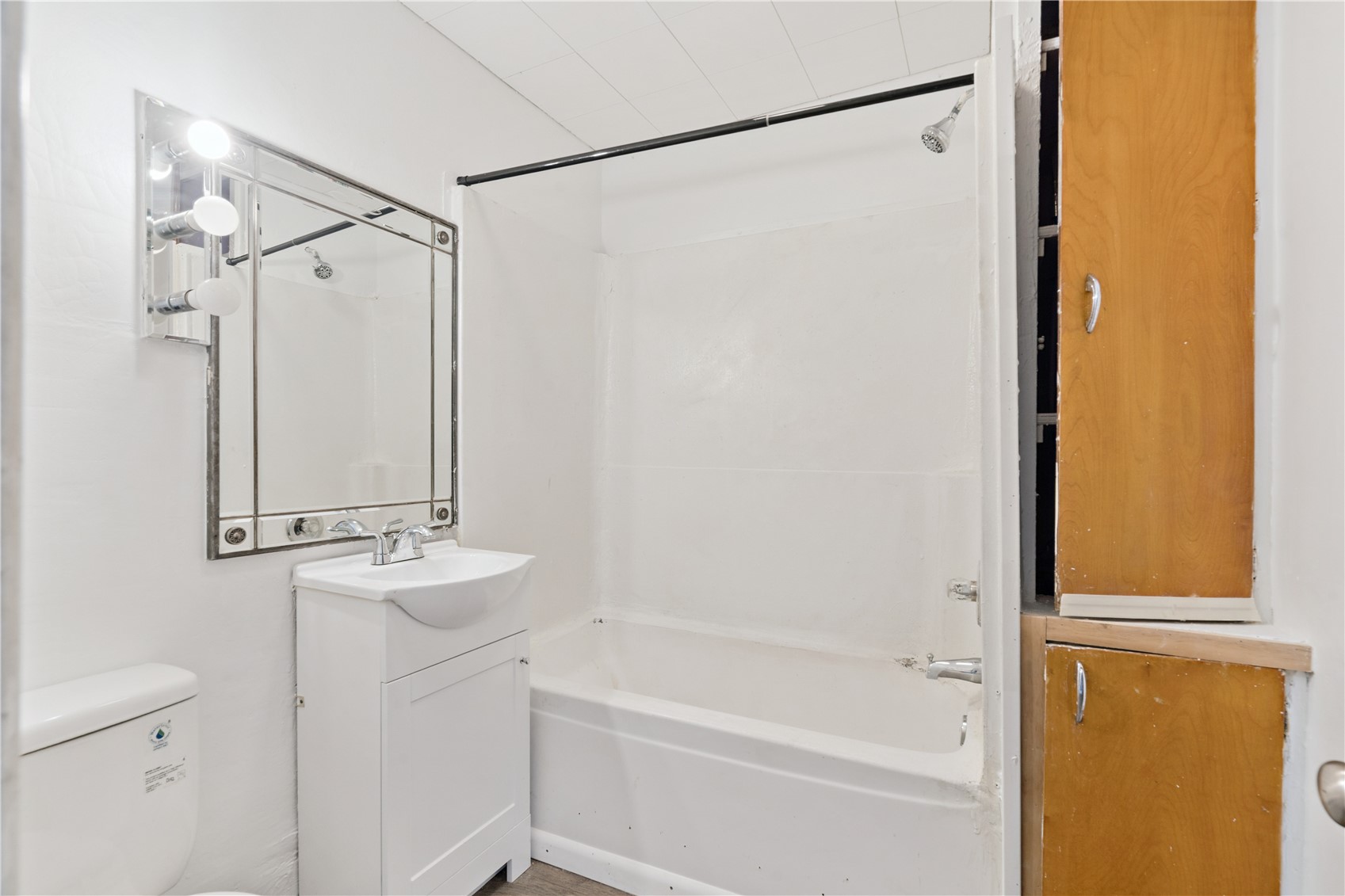 452 8th Avenue SW Cedar Rapids IA 52404