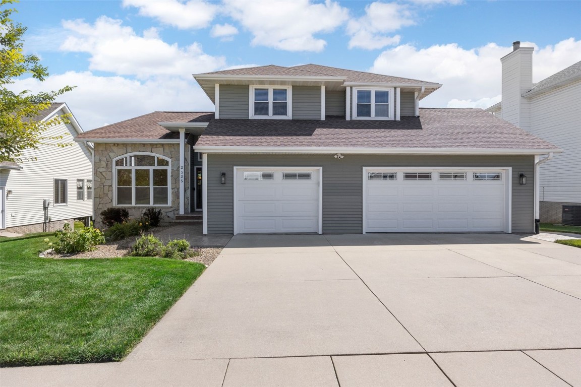 2525 Plymouth Street Marion IA 52302