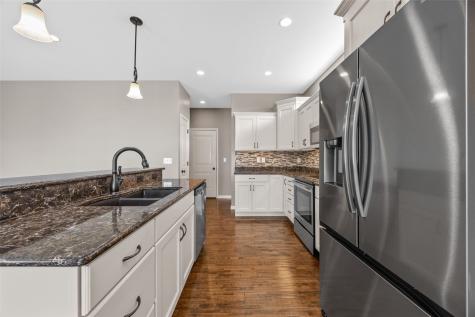 2405 Bridlewood Court Marion IA 52302