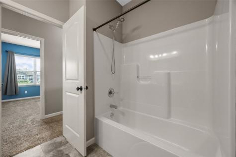 2405 Bridlewood Court Marion IA 52302