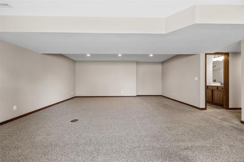 2405 Bridlewood Court Marion IA 52302