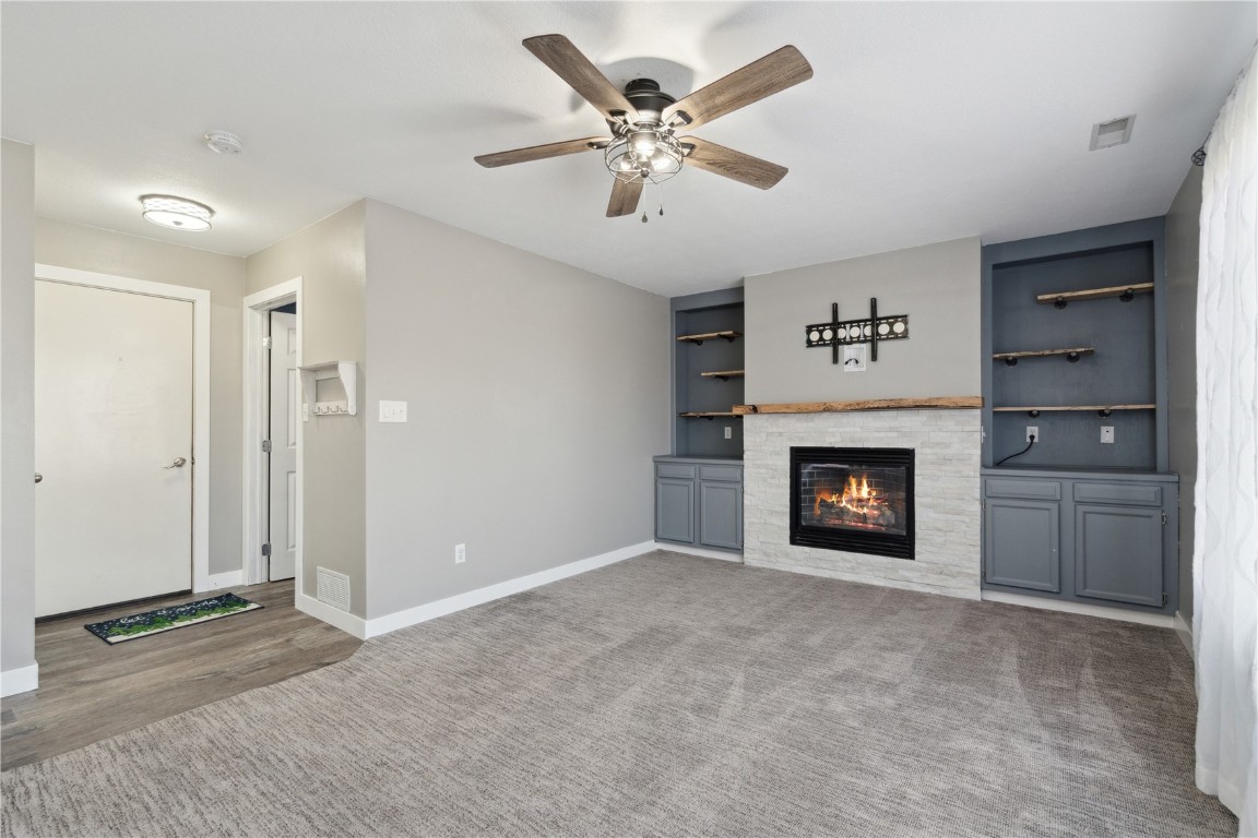 3340 London Way Marion IA 52302