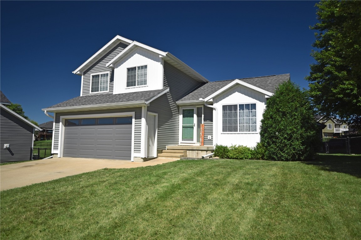 3340 London Way Marion IA 52302