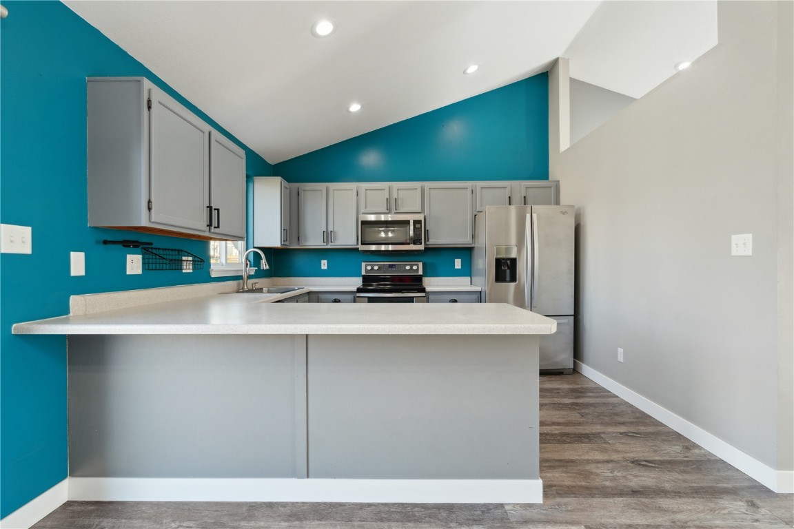 3340 London Way Marion IA 52302