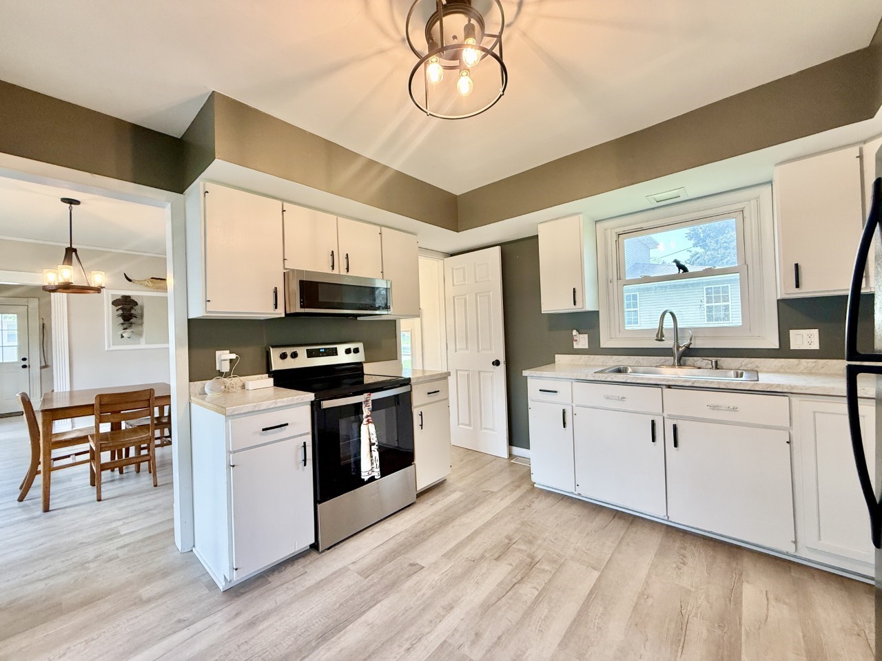 203 E Walnut Street Williamsburg IA 52361